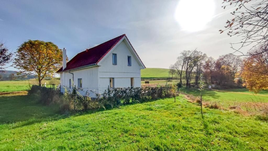 Willa Camphouse Chvalšiny Zewnętrze zdjęcie